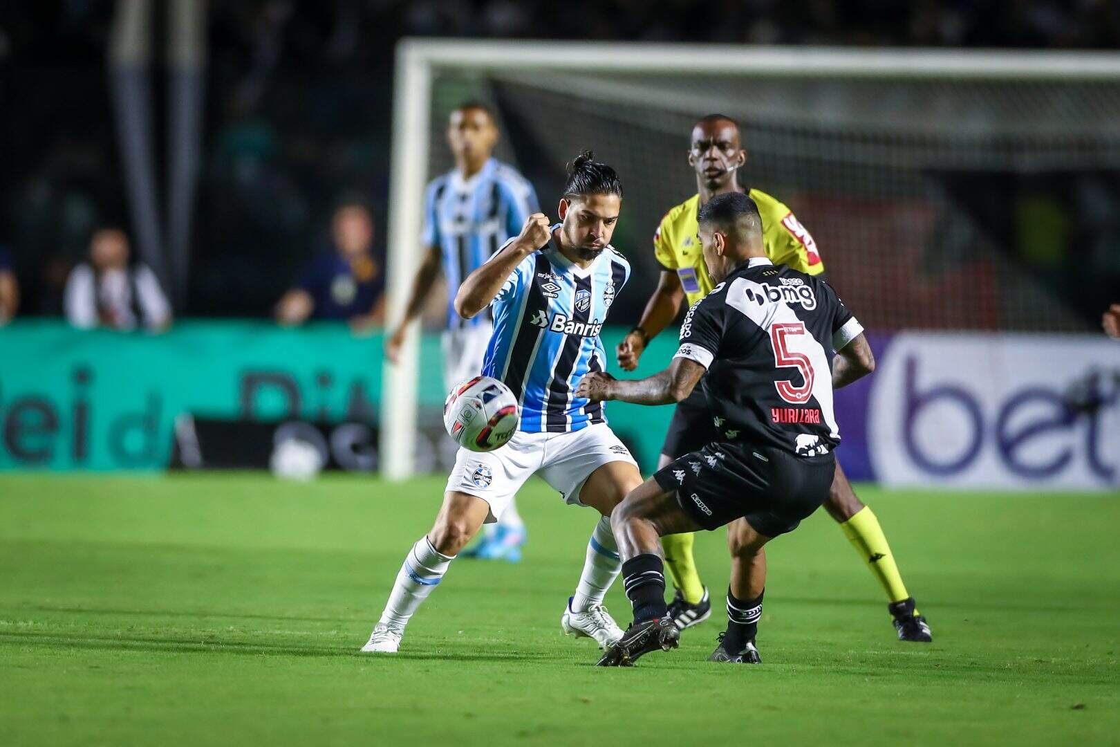 Veja qual é a provável escalação do Grêmio para o jogo contra o Novorizontino
